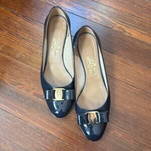 Salvatore Ferragamo Navy Blue Bow Pump